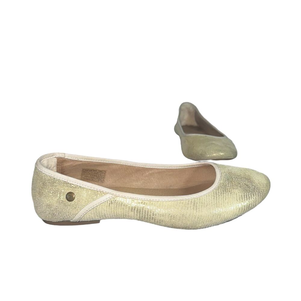 UGG Gold Leather Sheepskin Lined Ballet Flats Size 9 EU 40